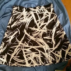 Skirt.All items $7 r 2/$10.Bundle 4 discount